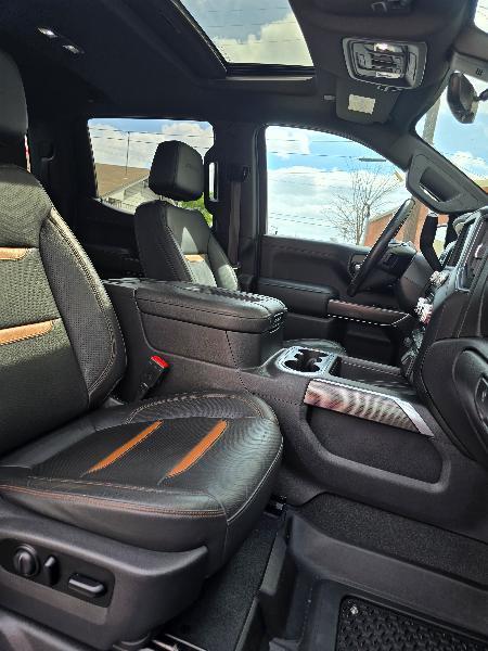 GMC Sierra 1500 AT4 Crew Cab Short Box 4WD 2021