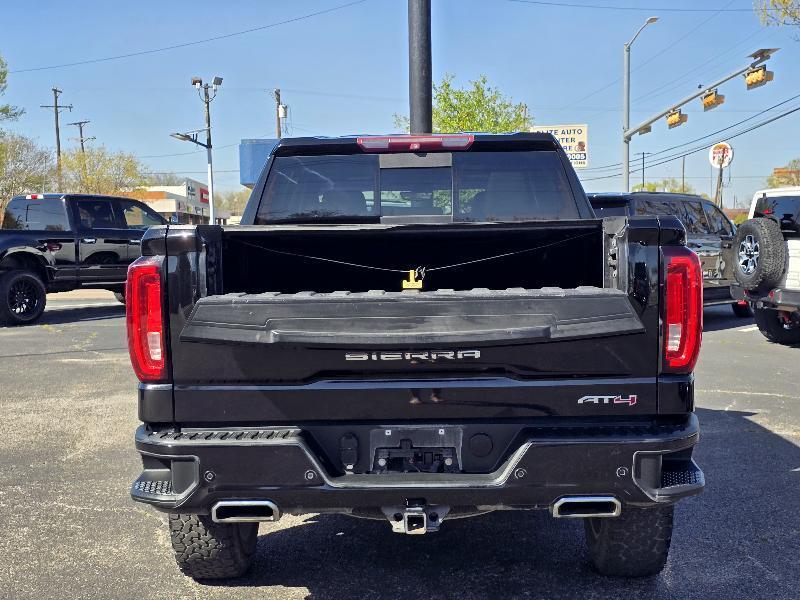 GMC Sierra 1500 AT4 Crew Cab Long Box 4WD 2019