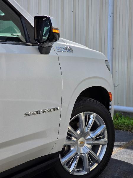 Chevrolet Suburban High Country 2021