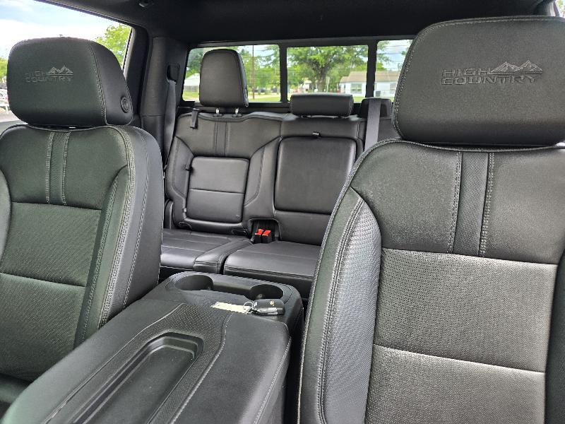 Chevrolet Silverado 1500 High Country Crew Cab Long Box 4WD 2021