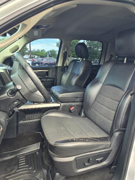 RAM 1500 Sport Crew Cab SWB 2WD 2016