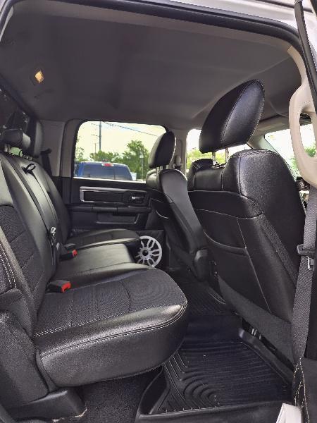 RAM 1500 Sport Crew Cab SWB 2WD 2016