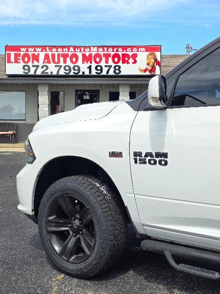 RAM 1500 Sport Crew Cab SWB 2WD 2016