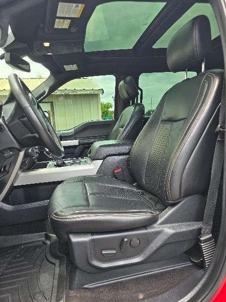 Ford F-150 4WD SuperCrew 139" Lariat 2019