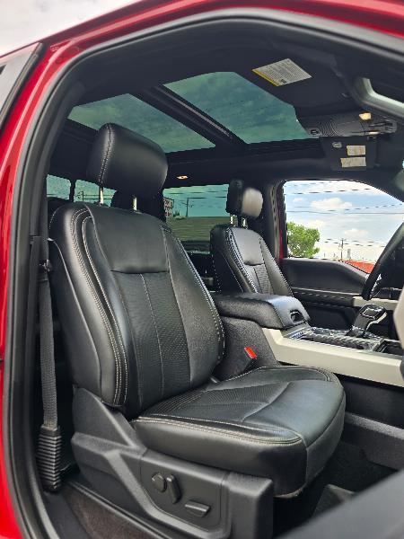Ford F-150 4WD SuperCrew 139" Lariat 2019