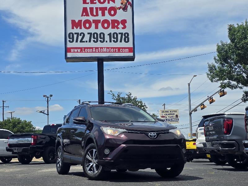 Toyota RAV4 XLE FWD 2016