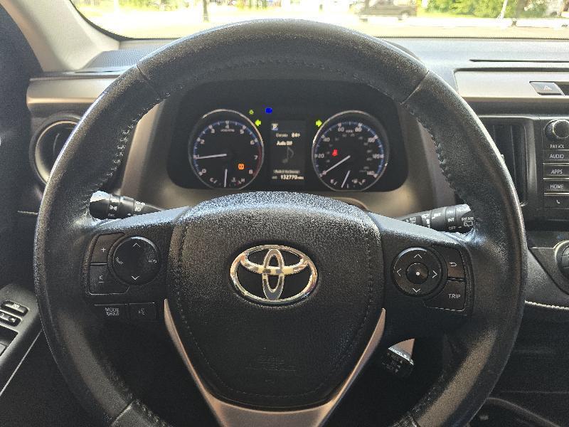Toyota RAV4 XLE FWD 2016