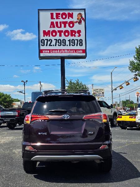 Toyota RAV4 XLE FWD 2016
