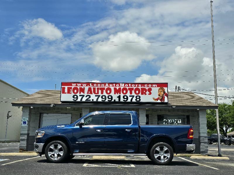 RAM 1500 Laramie Crew Cab SWB 4WD 2020