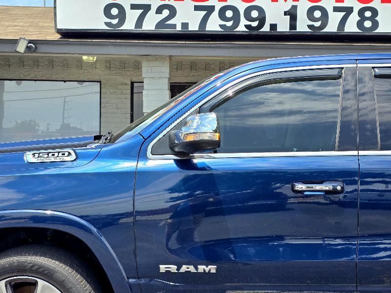 RAM 1500 Laramie Crew Cab SWB 4WD 2020