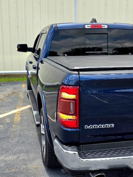 RAM 1500 Laramie Crew Cab SWB 4WD 2020