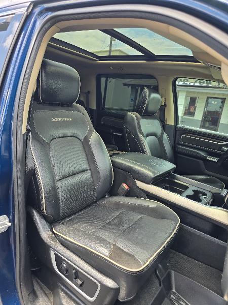 RAM 1500 Laramie Crew Cab SWB 4WD 2020