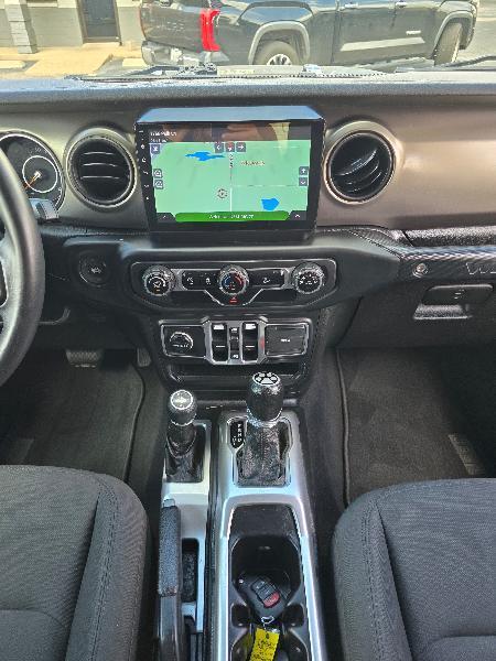 Jeep Wrangler Unlimited Sport 2018