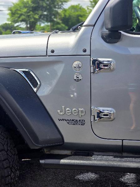 Jeep Wrangler Unlimited Sport 2018