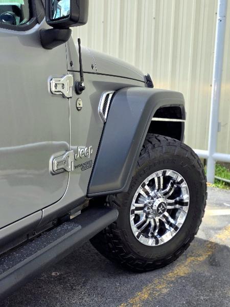 Jeep Wrangler Unlimited Sport 2018