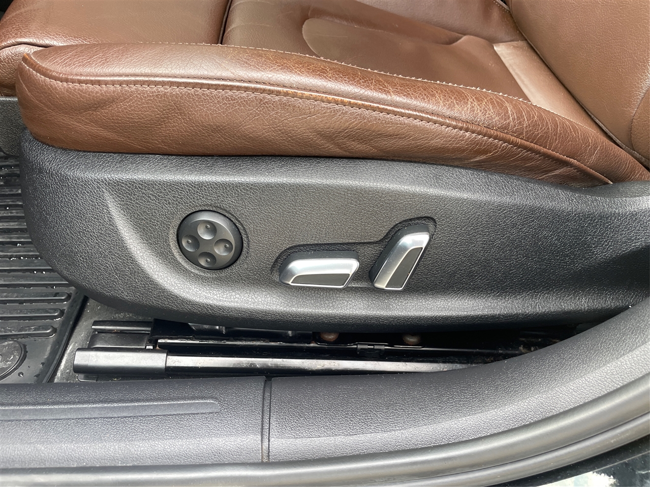 Audi allroad 2.0T Premium quattro Tiptronic 2013