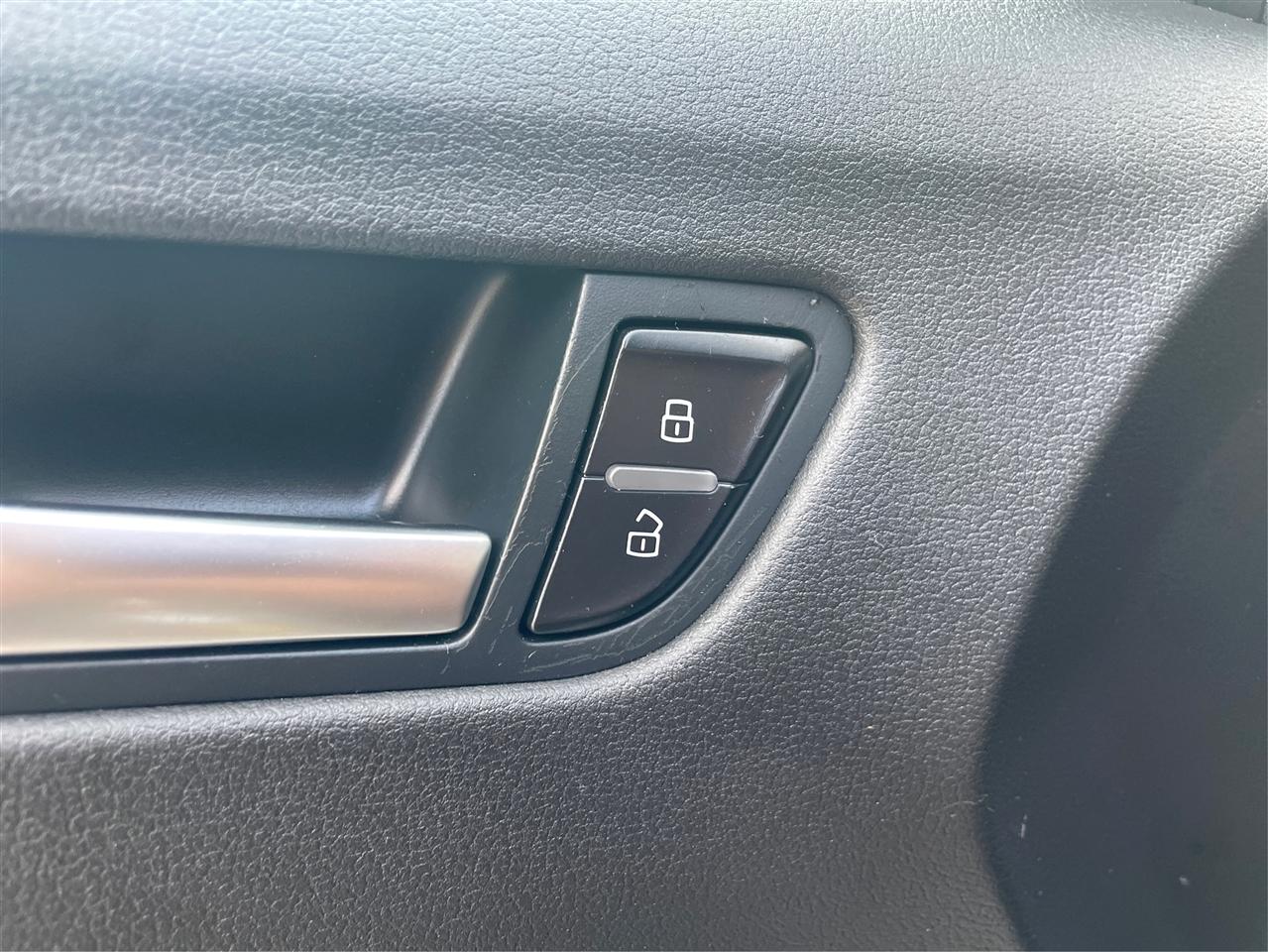 Audi allroad 4dr Wgn Prestige 2013