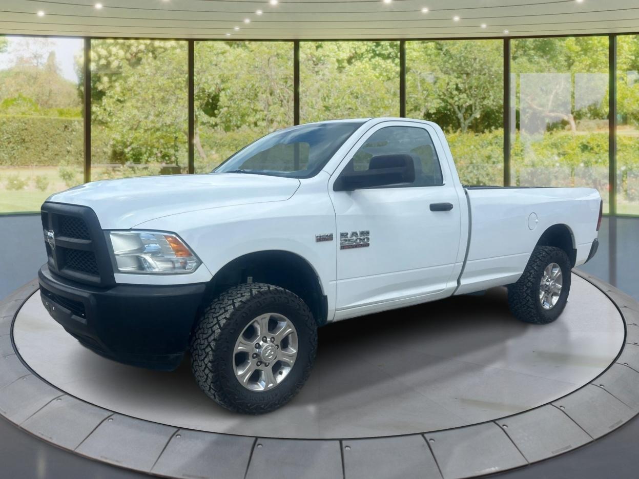 2015 RAM 2500 2WD Reg Cab 140.5" Tradesman