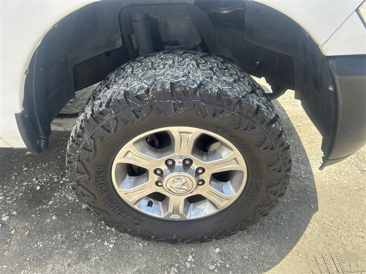 RAM 2500 2WD Reg Cab 140.5" Tradesman 2015