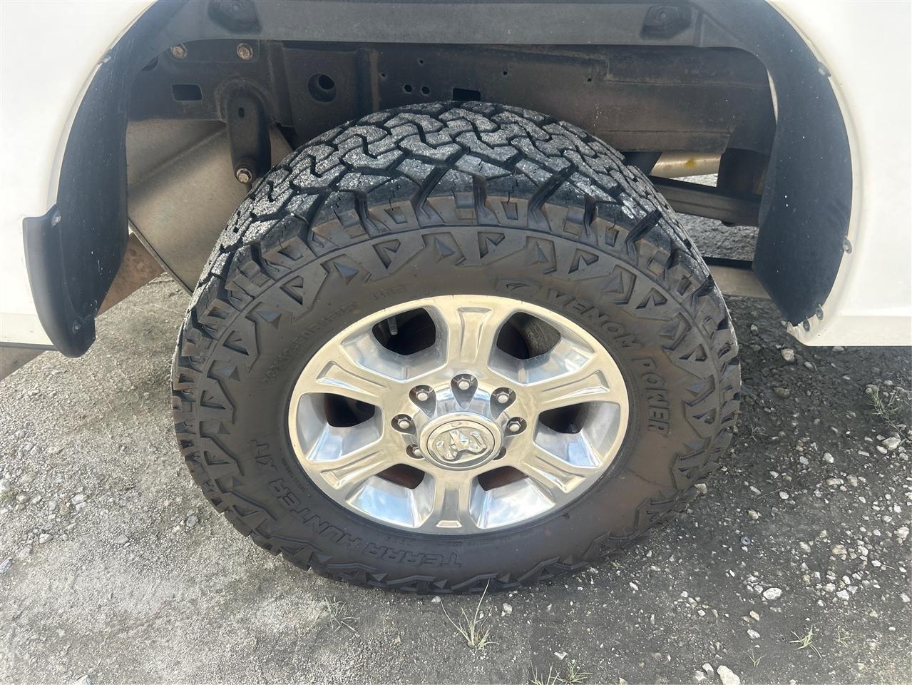 RAM 2500 2WD Reg Cab 140.5" Tradesman 2015