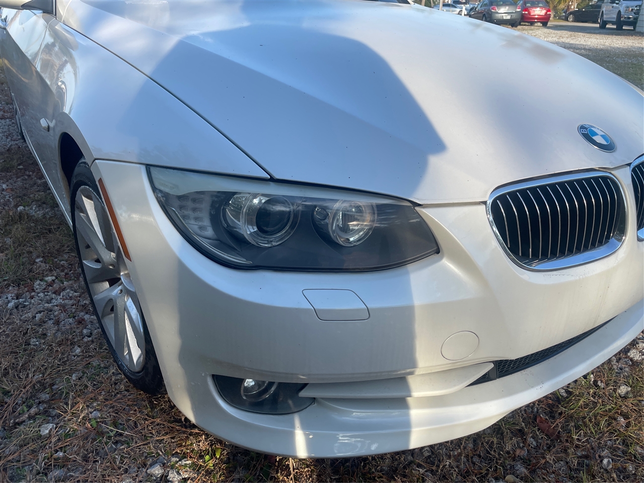 BMW 3-Series 328i Convertible - SULEV 2011