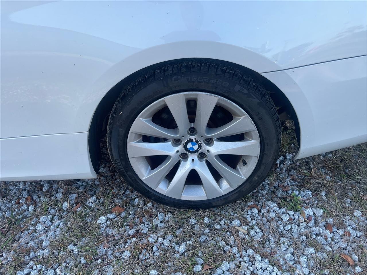 BMW 3-Series 2dr Conv 328i SULEV 2011