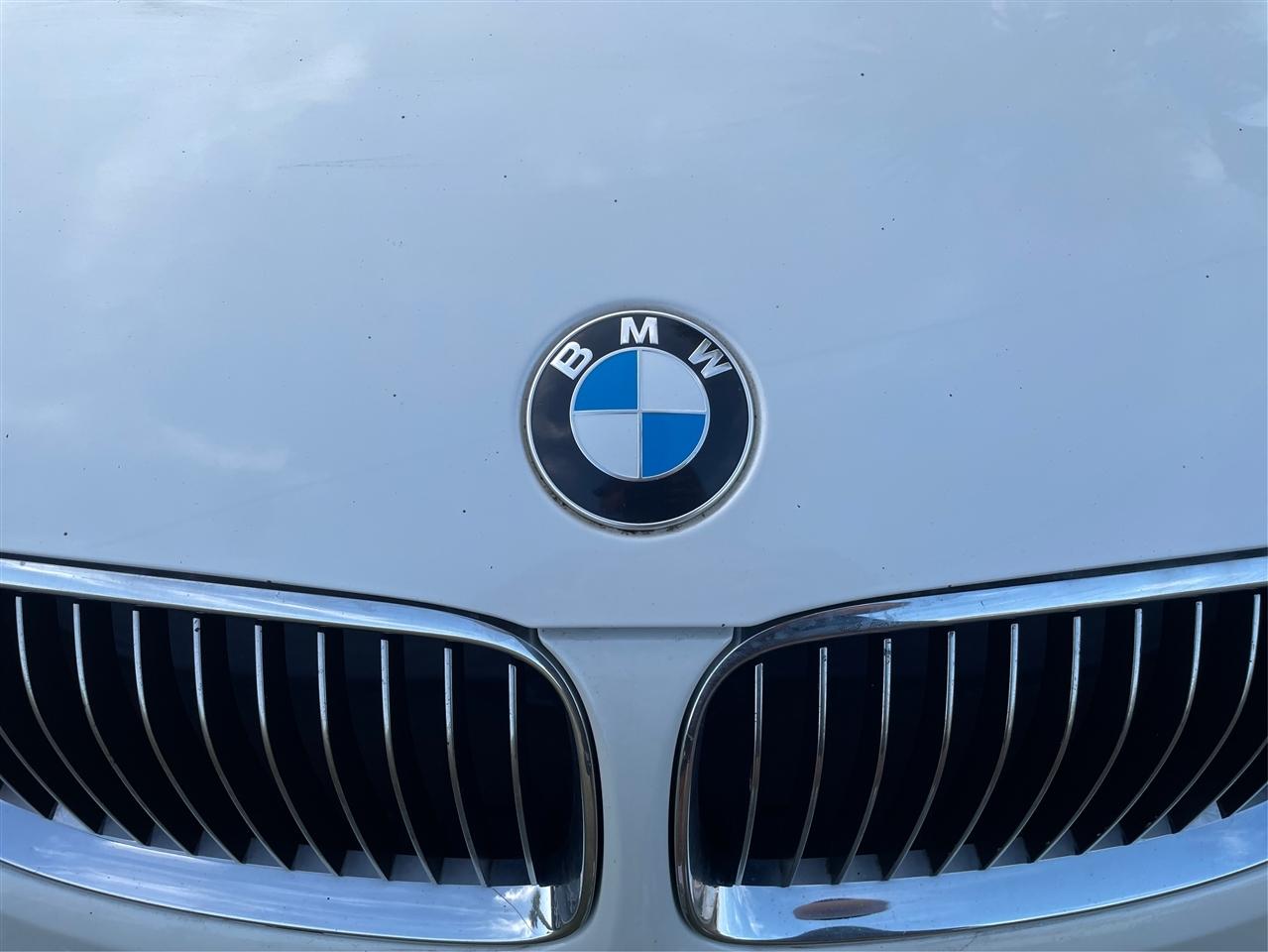 BMW 3-Series 2dr Conv 328i SULEV 2011