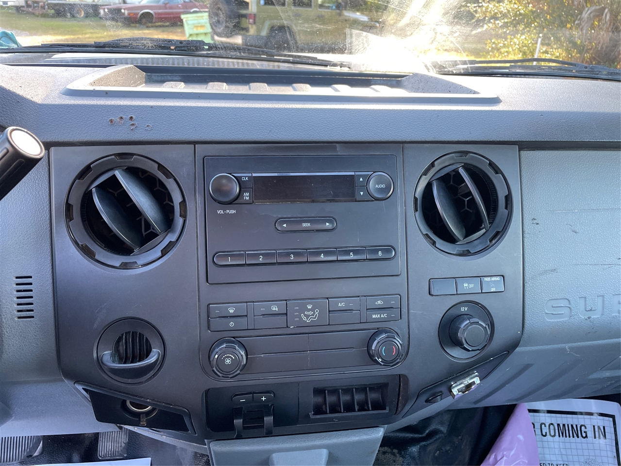 Ford F-250 SD XLT 2WD 2015