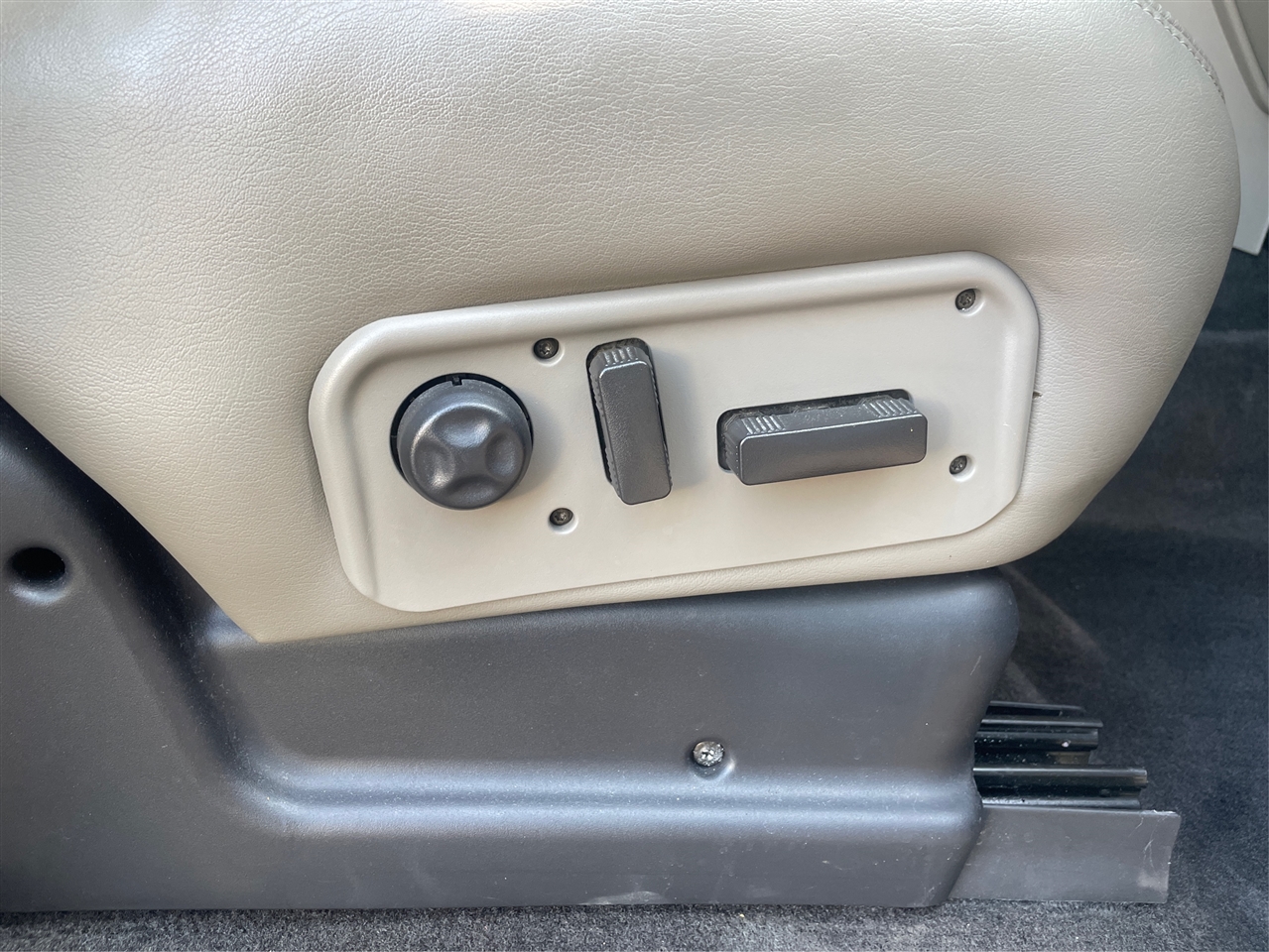 HUMMER H2 Sport Utility 2003