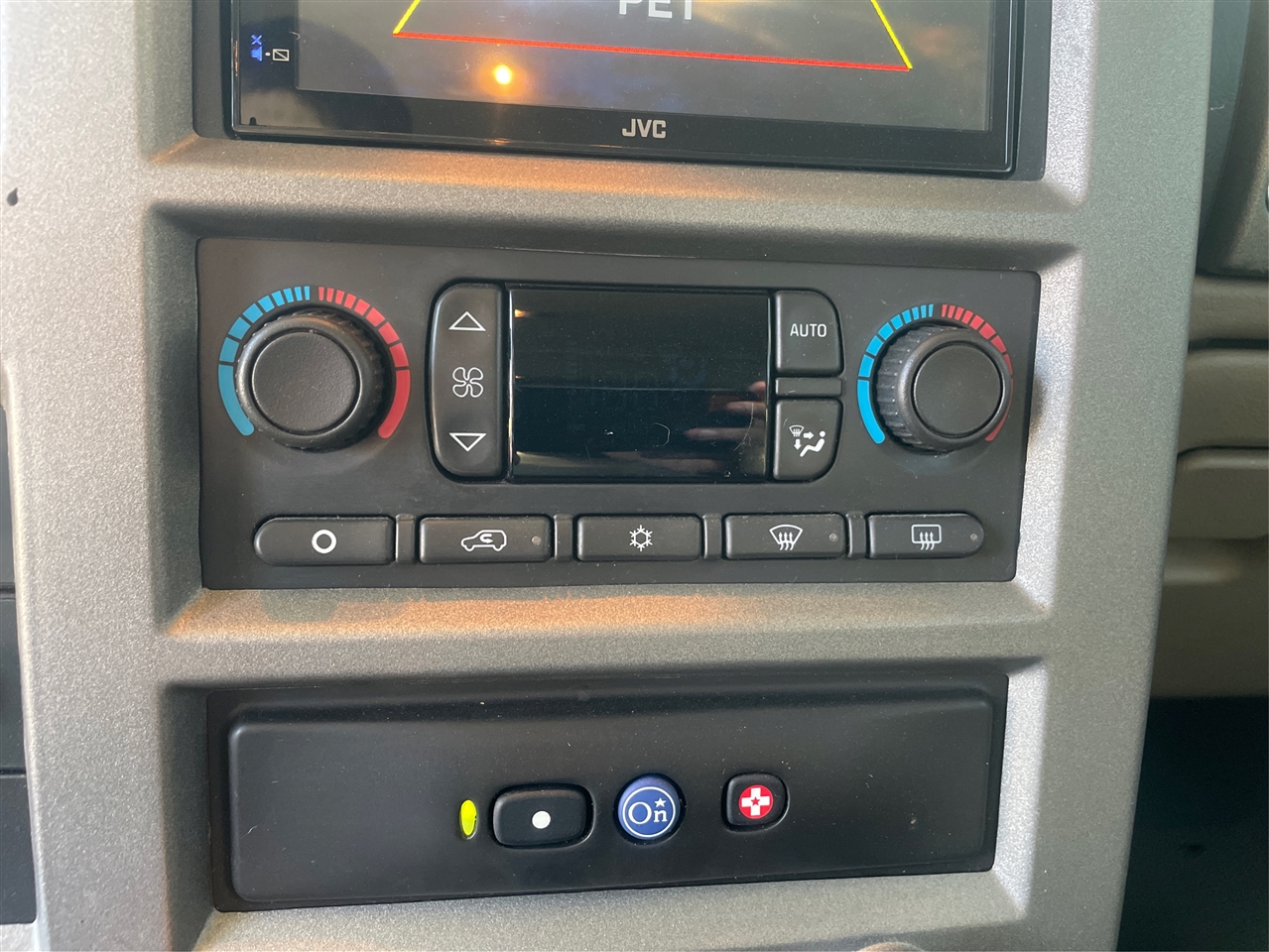 HUMMER H2 Sport Utility 2003