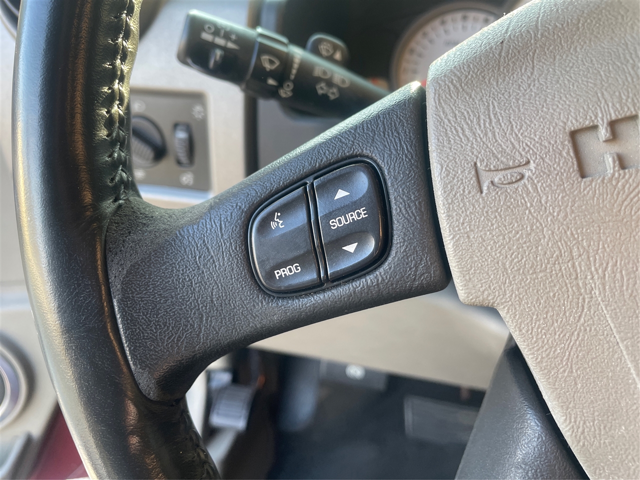 HUMMER H2 Sport Utility 2003