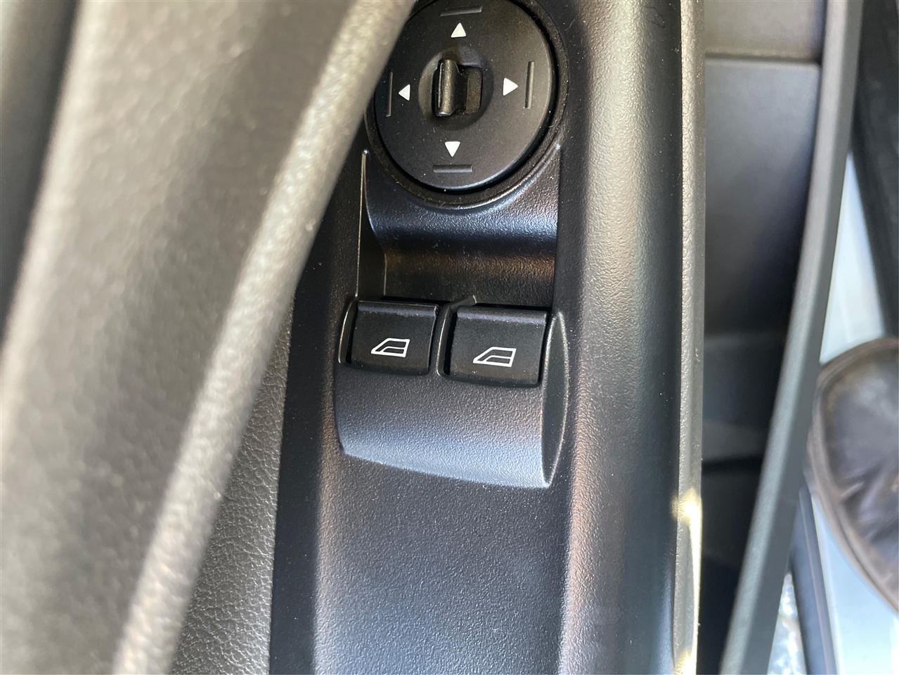 Ford Transit Connect Cargo Van XL LWB w/Rear 180 Degree Door 2020