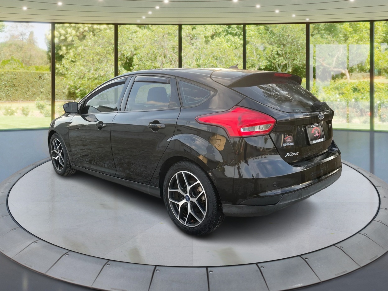 Ford Focus SEL Hatch 2018