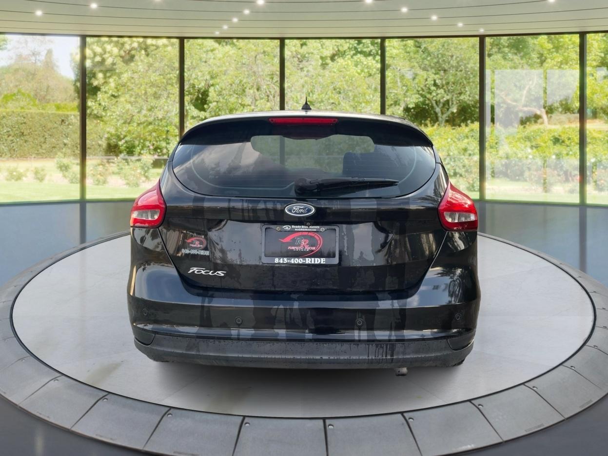 Ford Focus SEL Hatch 2018