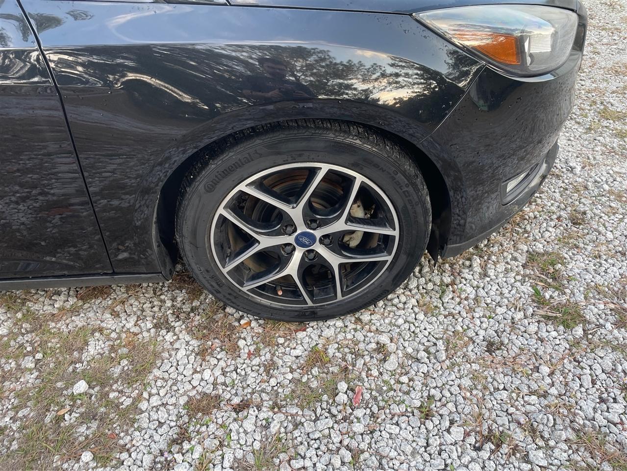 Ford Focus SEL Hatch 2018