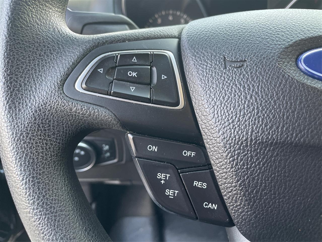 Ford Focus SEL Hatch 2018