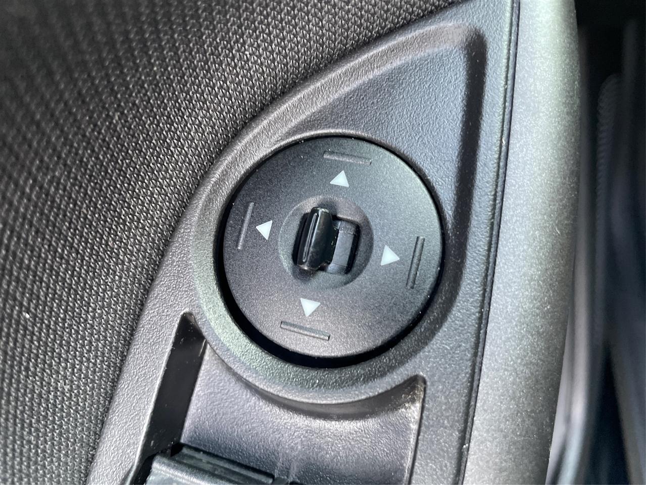 Ford Focus SEL Hatch 2018