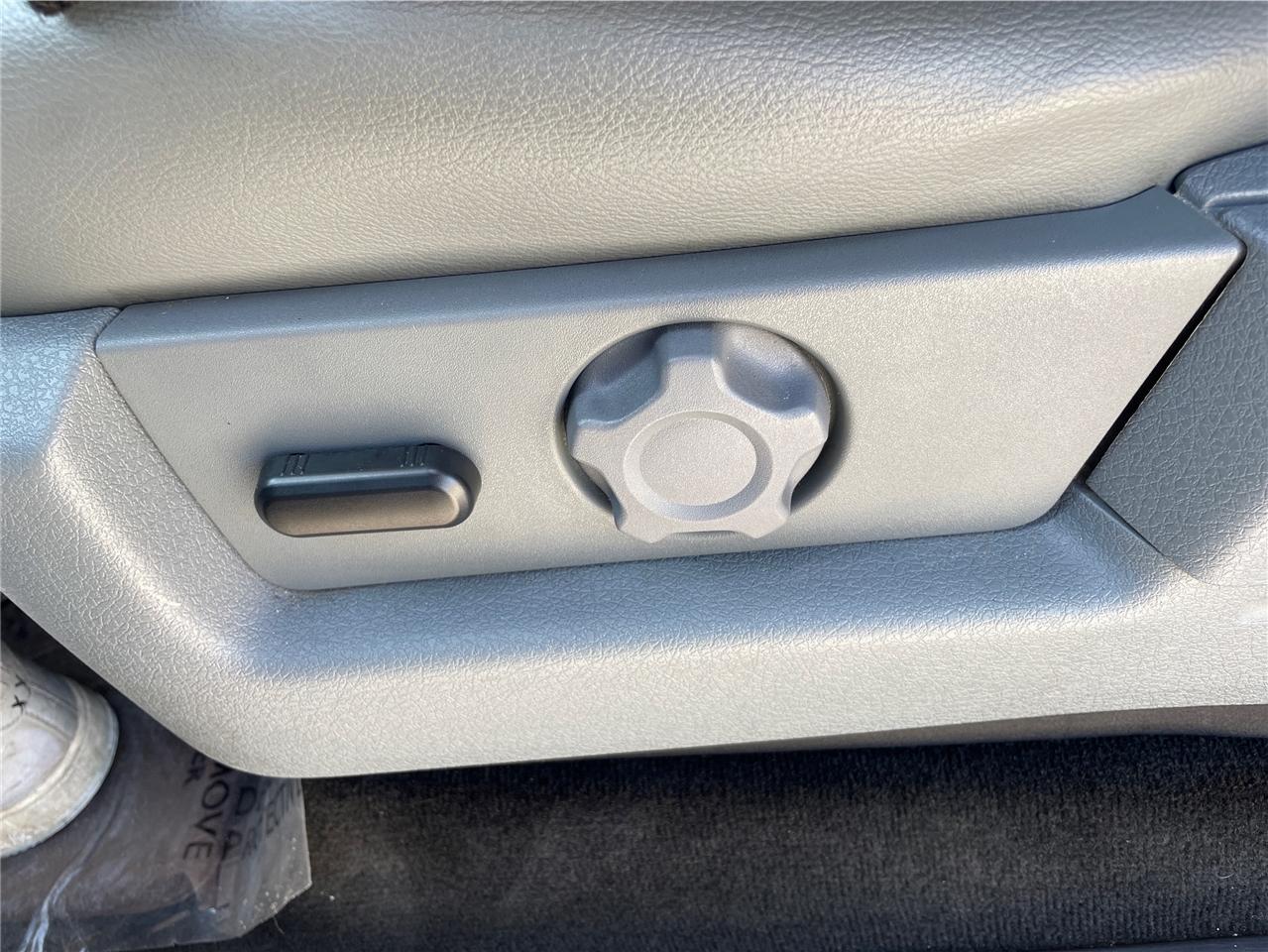 Ford F-150 2WD SuperCrew 145" XL 2014