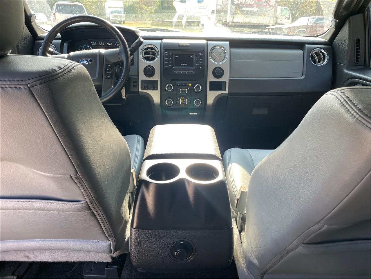 Ford F-150 2WD SuperCrew 145" XL 2014