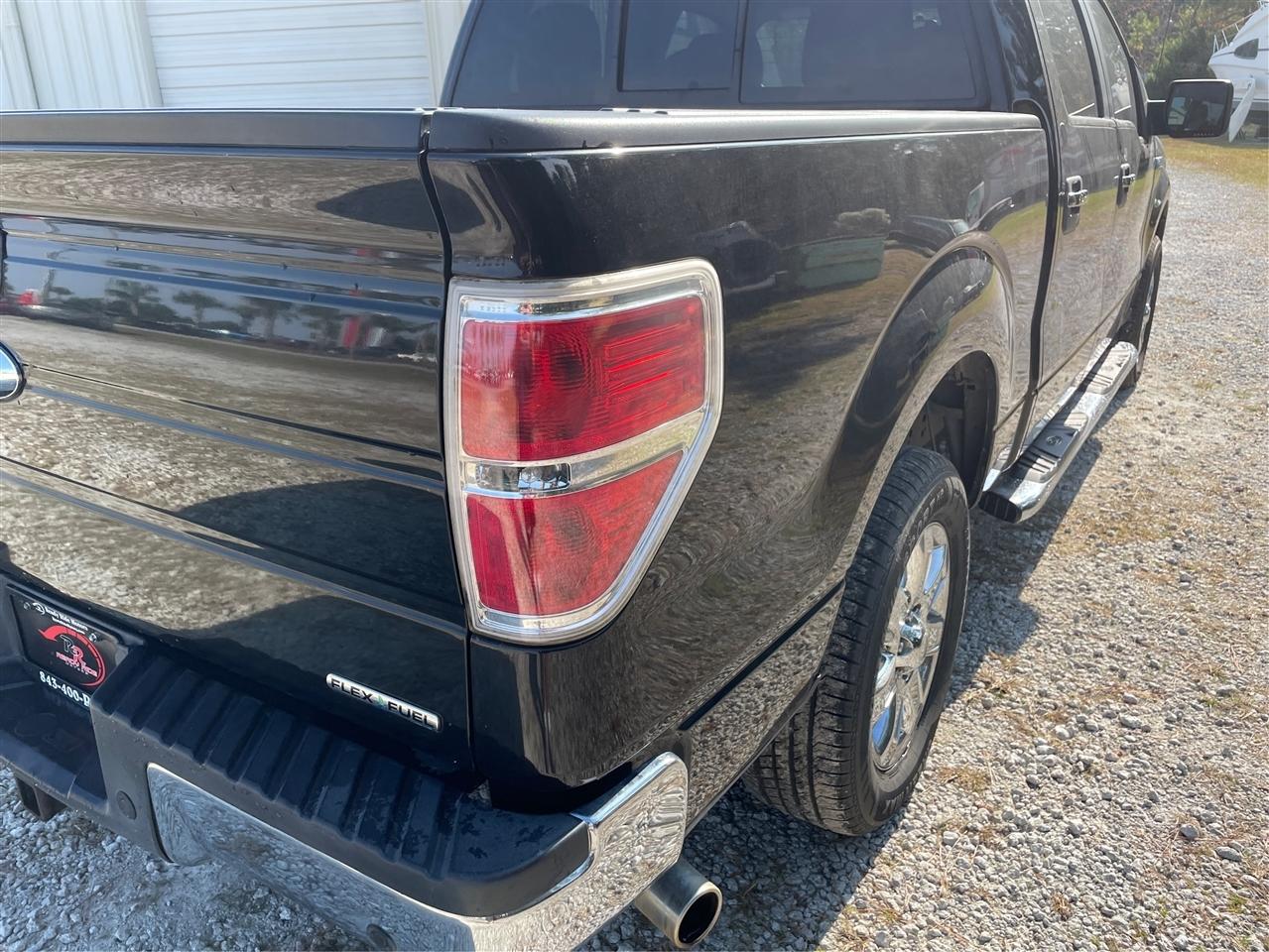 Ford F-150 2WD SuperCrew 145" XL 2014