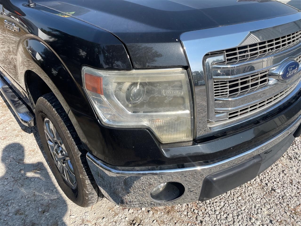 Ford F-150 2WD SuperCrew 145" XL 2014