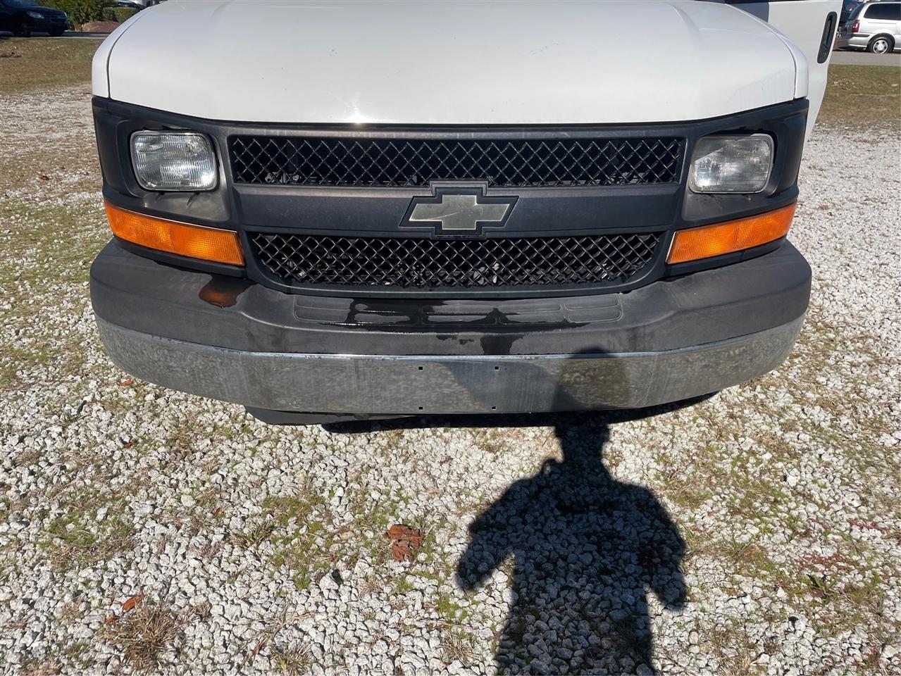 Chevrolet Express RWD 2500 135" 2014