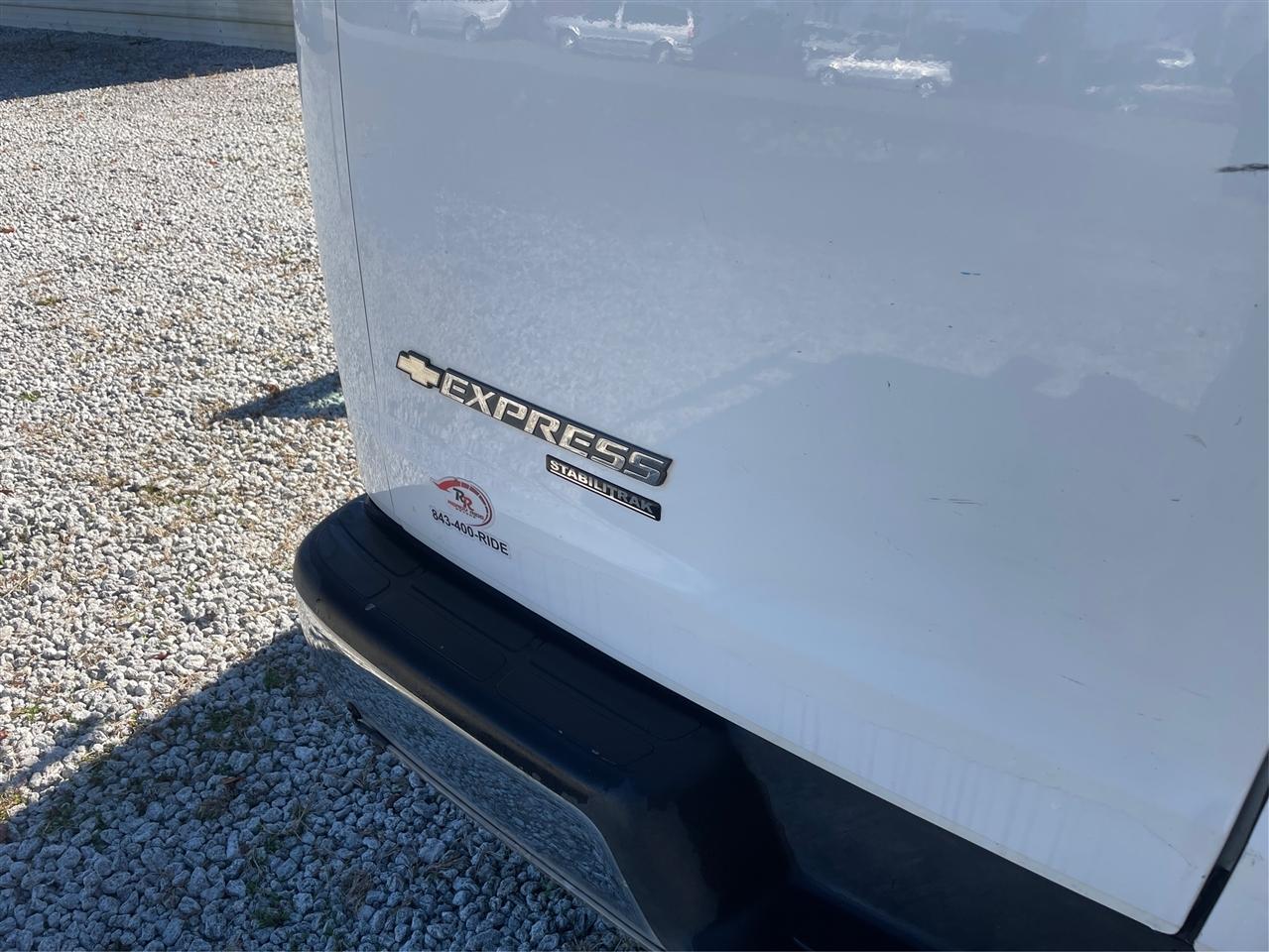 Chevrolet Express RWD 2500 135" 2014