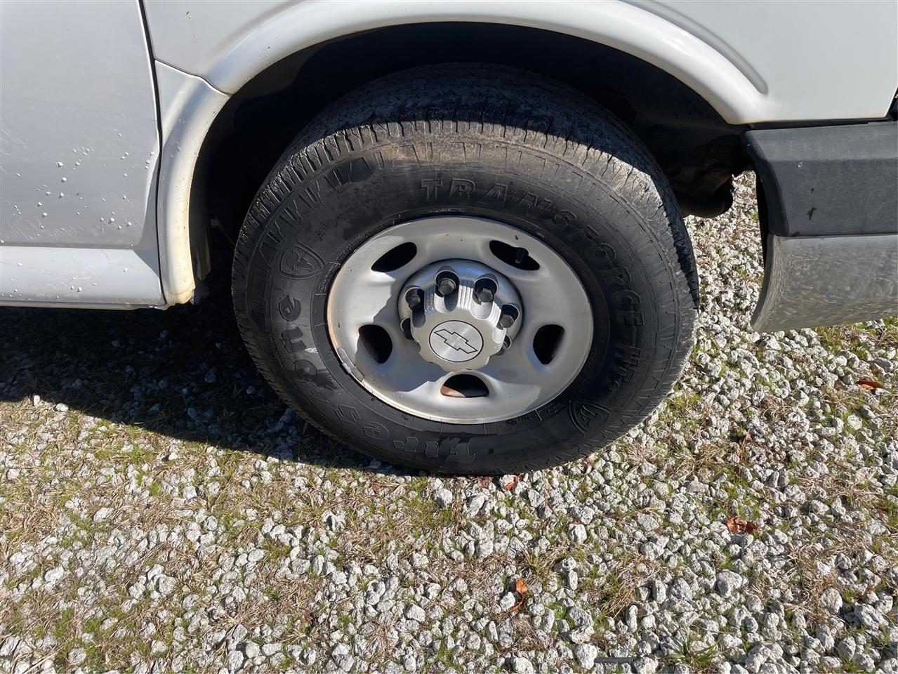 Chevrolet Express RWD 2500 135" 2014