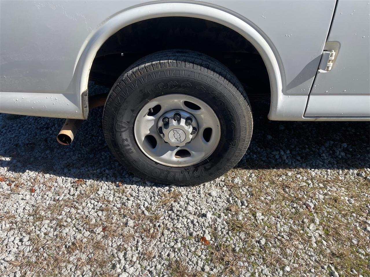 Chevrolet Express RWD 2500 135" 2014