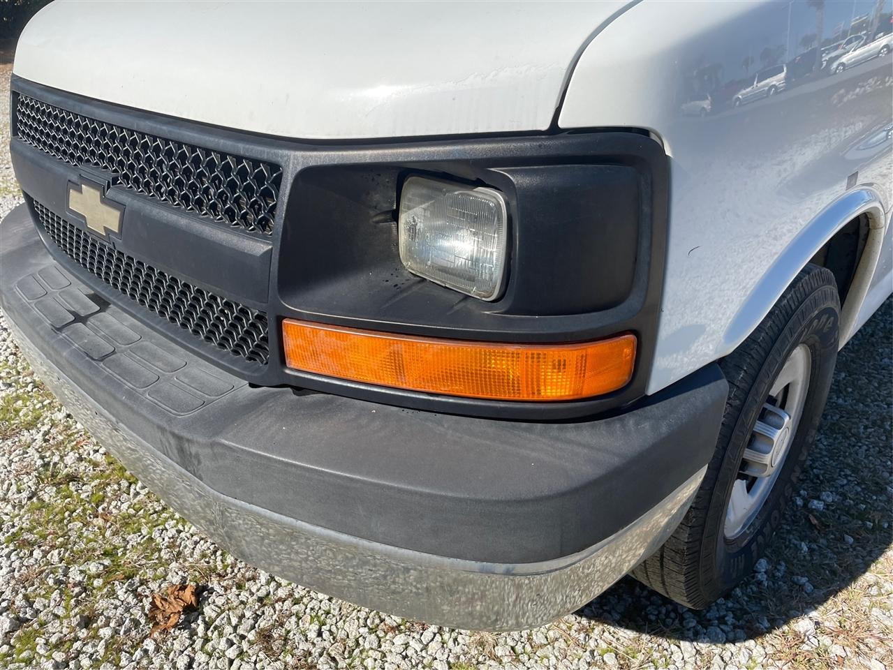 Chevrolet Express RWD 2500 135" 2014