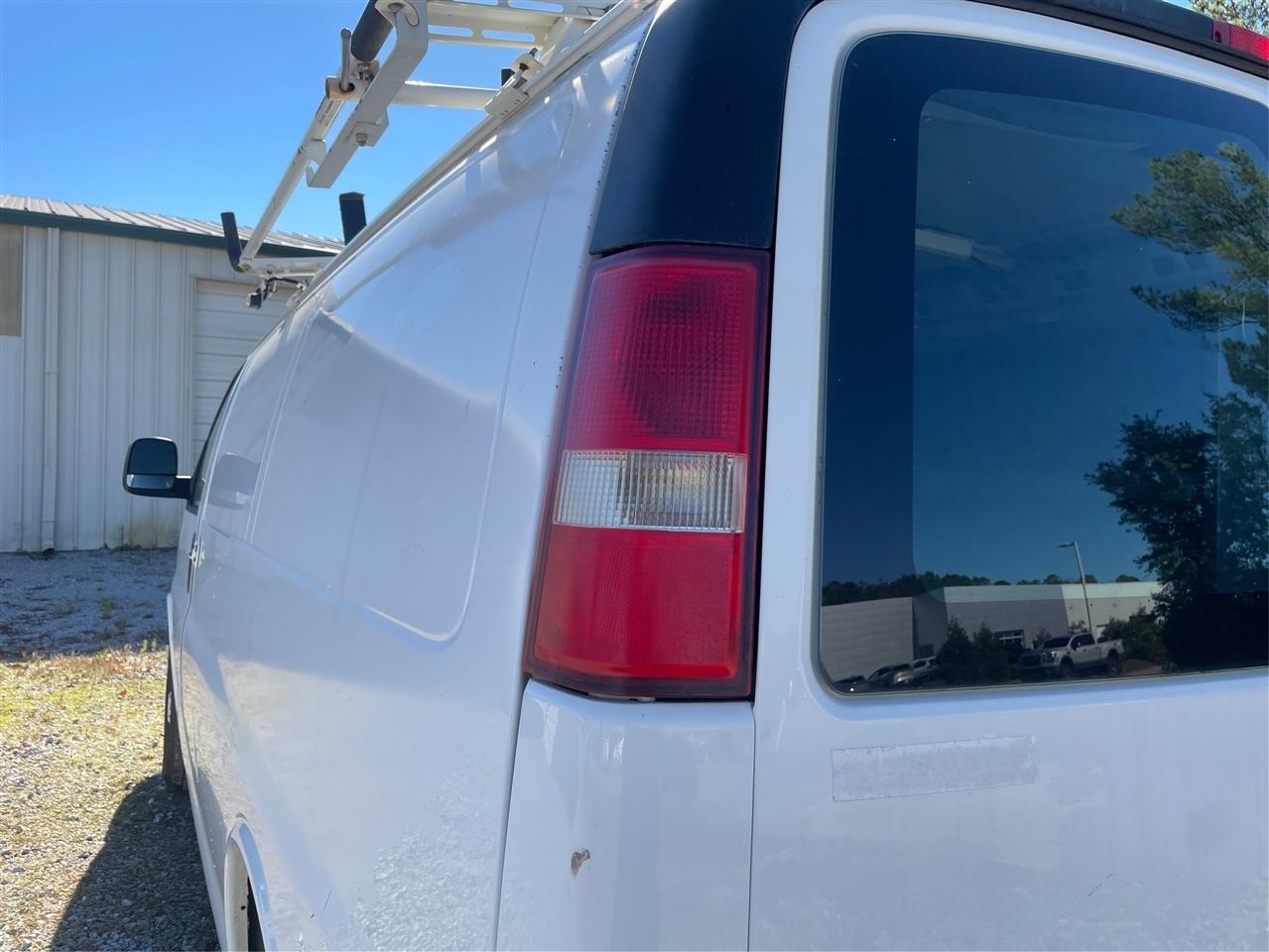 Chevrolet Express RWD 2500 135" 2014