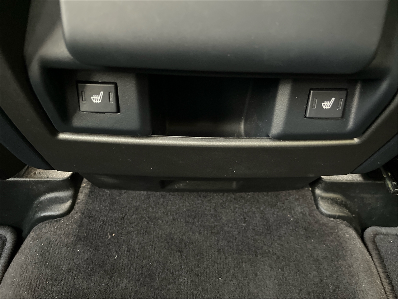 Land Rover LR4  2016