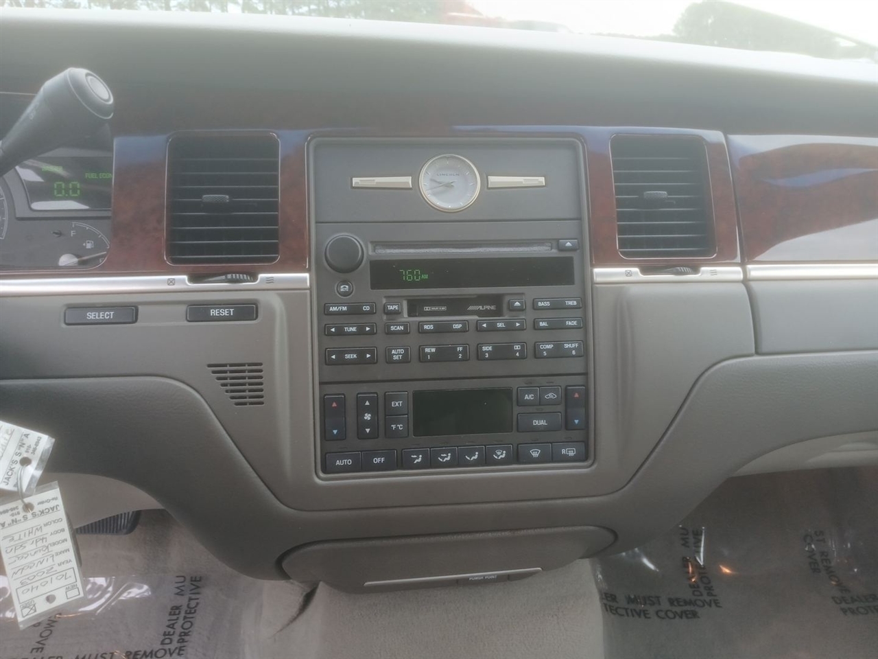 Lincoln Town Car Signature 2003