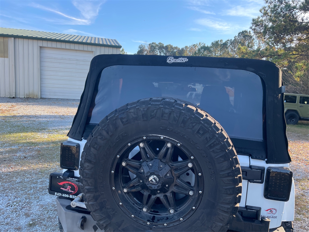 Jeep Wrangler Sahara 4WD 2012